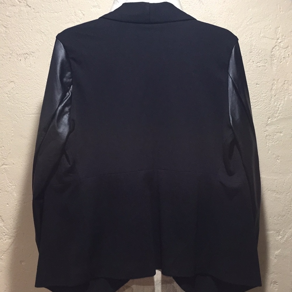 Jacket - Picture 3 of 5